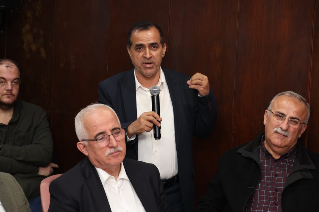 Üniversitemiz ile Gençlik ve Spor İl Müdürlüğü tarafından ortaklaşa düzenlenen ve geleneksel hale gelen “Edebiyat, Tarih ve Müzik Akşamları” etkinliklerinin bu haftaki konuğu tiyatro oyuncusu Ahmet Yenilmez oldu. “Sanatçı Penceresinden Yakın Tarih” başlığıyla gerçekleştirilen program, katılımcılardan yoğun ilgi gördü.